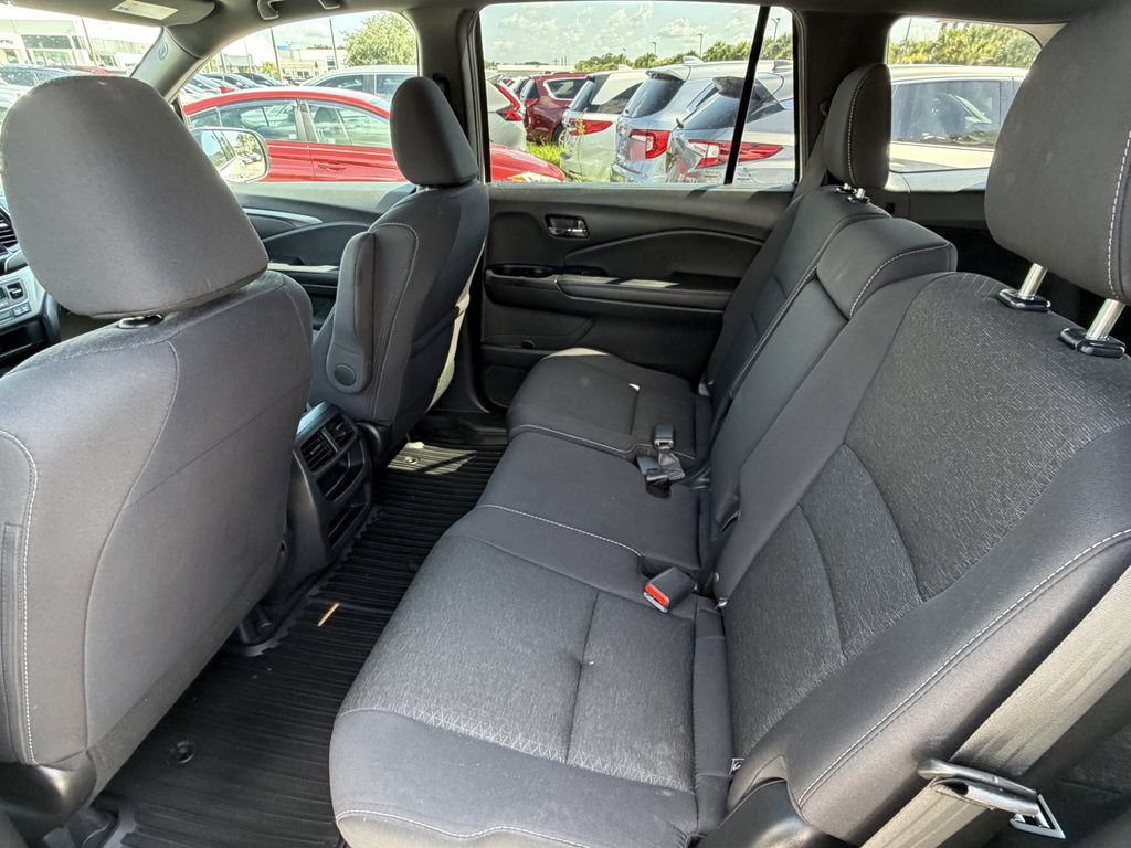 Used 2021 Honda Passport Sport image 12