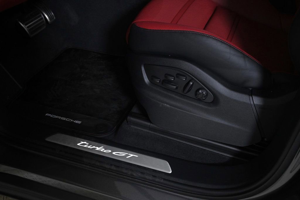 Used 2026 Porsche Cayenne Turbo GT image 29