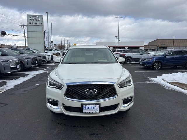 Used 2017 INFINITI QX60 AWD w/ Premium Plus Package image 2