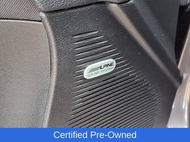 Used 2023 Dodge Challenger SXT RWD image 5