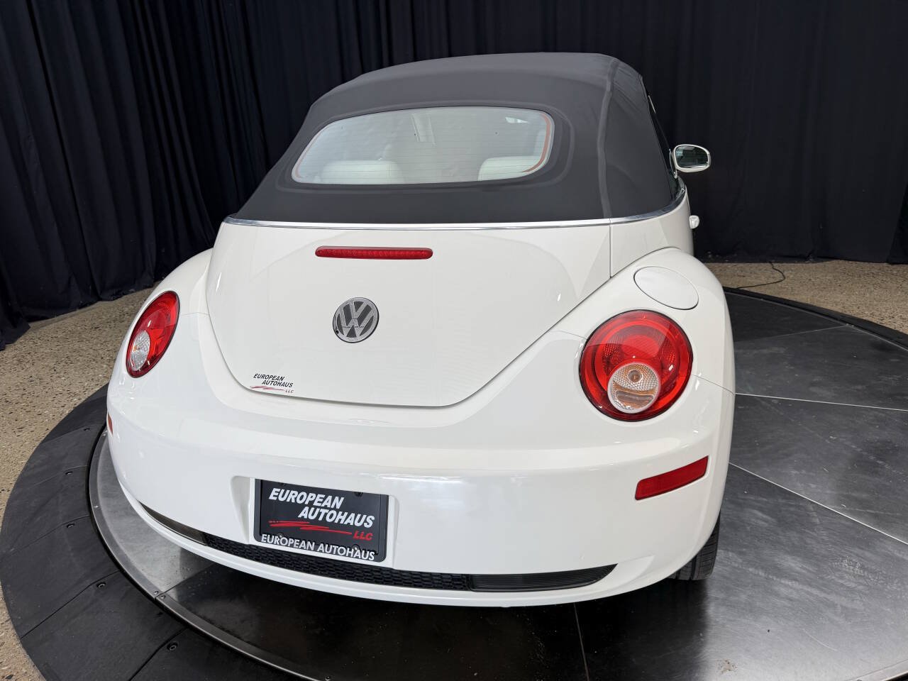 Used 2007 Volkswagen Beetle Triple White Edition FWD image 17