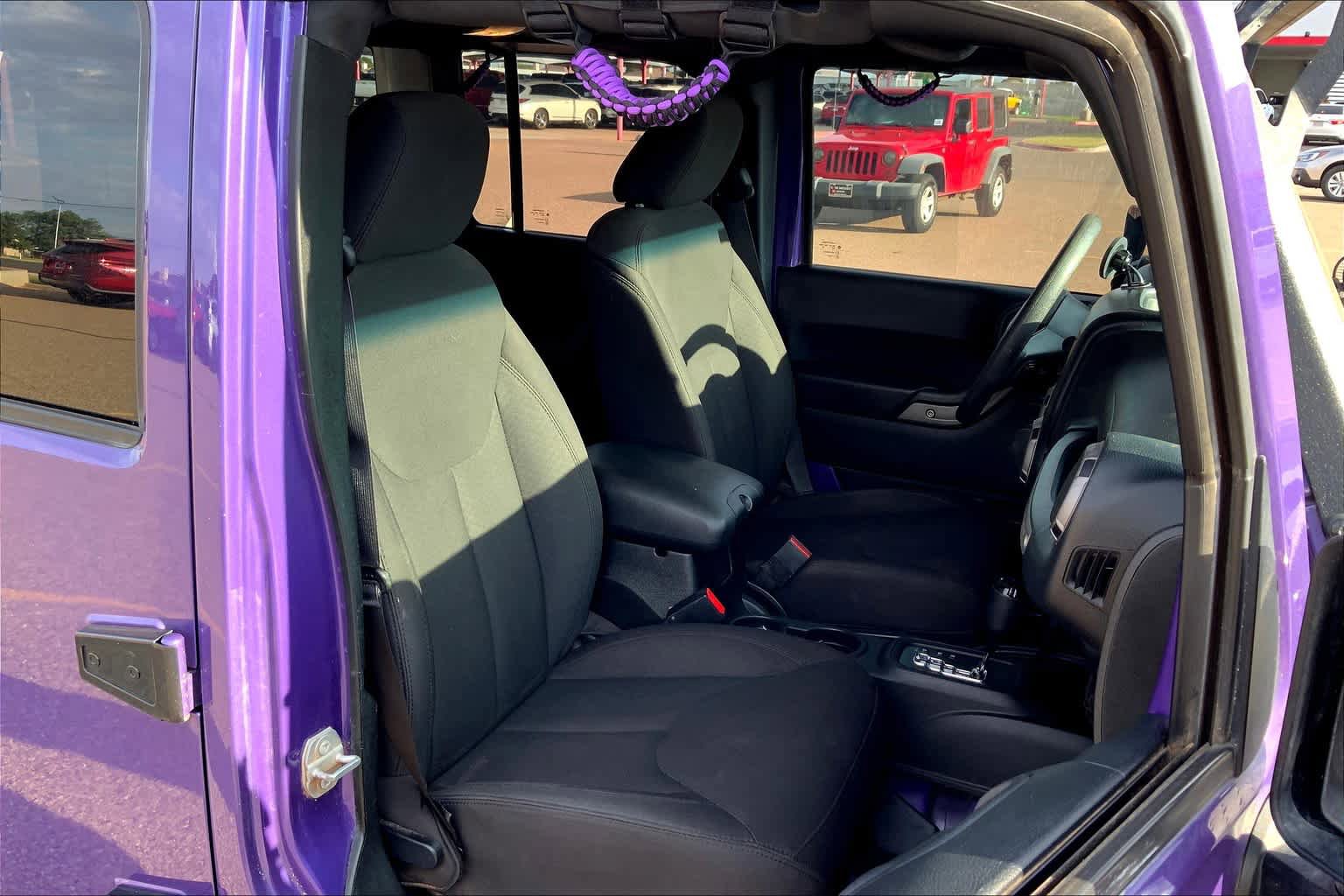 Used 2017 Jeep Wrangler Unlimited Sport AWD/4WD image 9