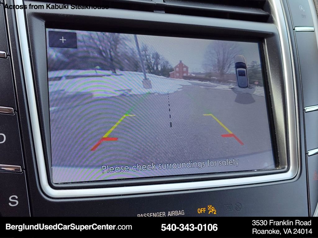 Used 2020 Lincoln Nautilus Premier w/ Equipment Group 101A image 25