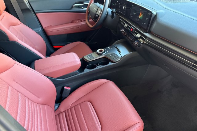 New 2026 Kia Sportage SX Prestige AWD/4WD image 19
