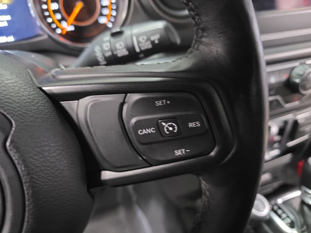 Used 2022 Jeep Wrangler Willys image 17