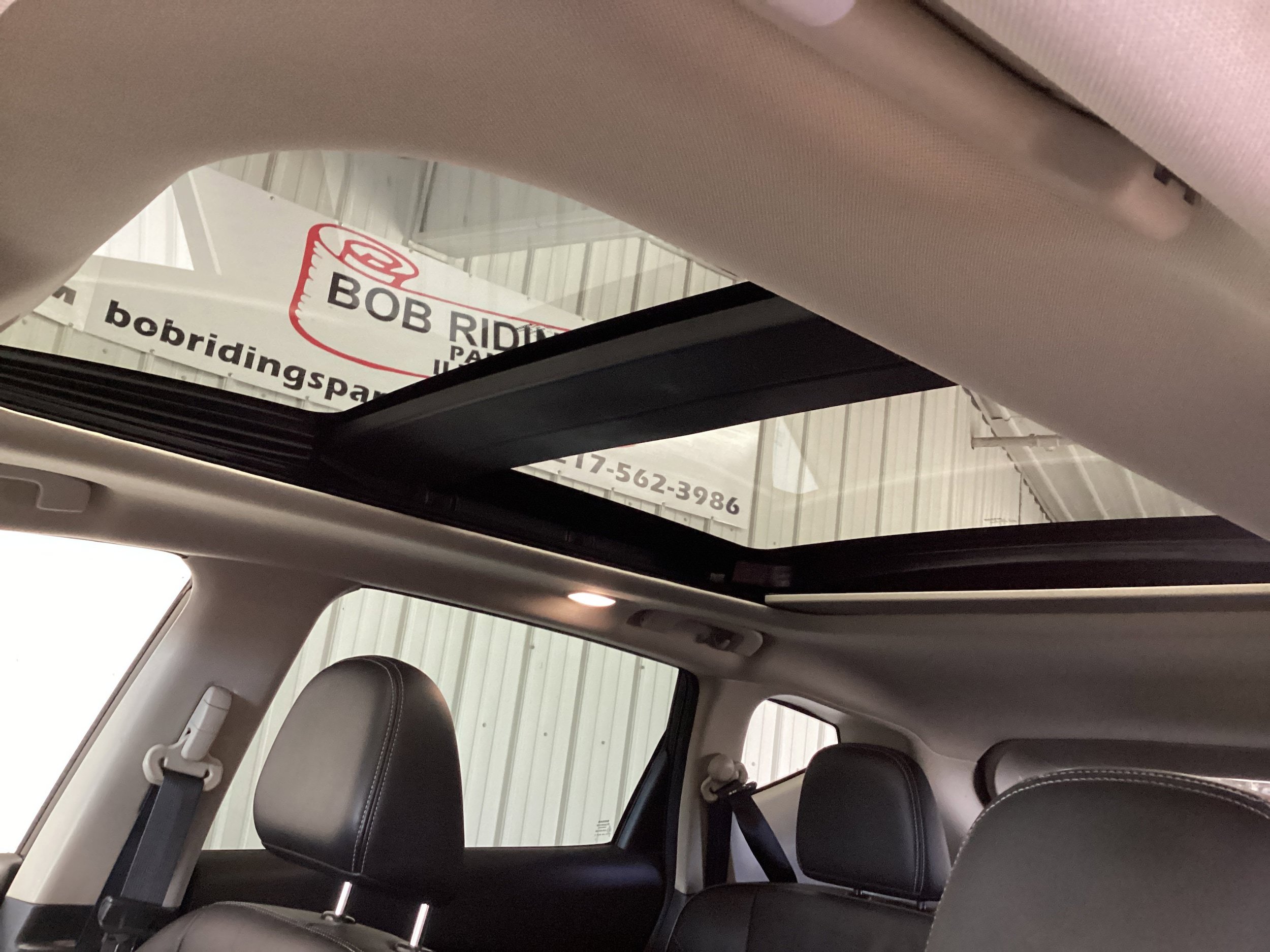 Used 2019 Nissan Murano Platinum w/ Cargo Package AWD/4WD image 18