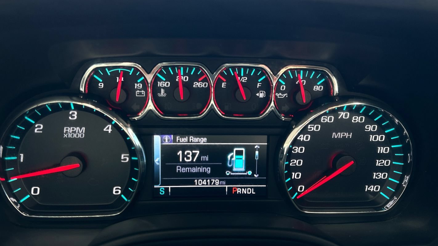 Used 2018 Chevrolet Tahoe Premier AWD/4WD image 21