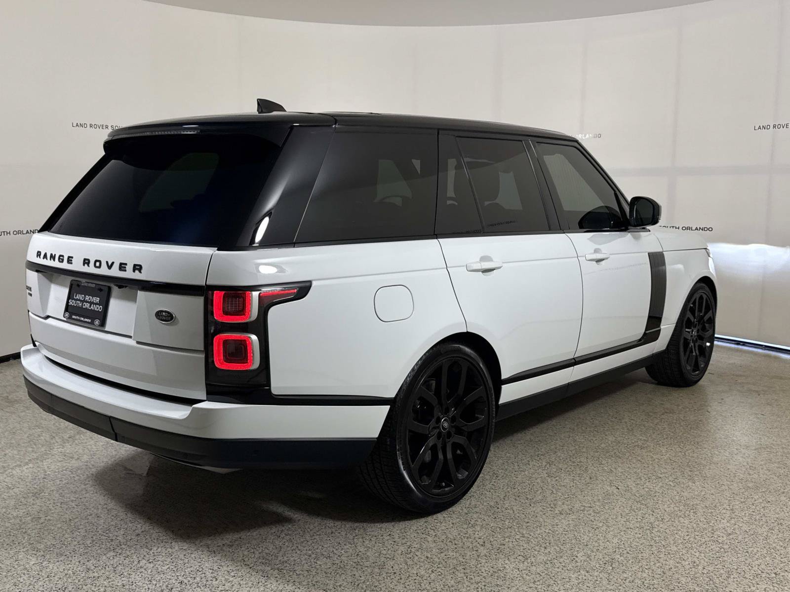 Used 2022 Land Rover Range Rover Westminster Edition AWD/4WD image 5
