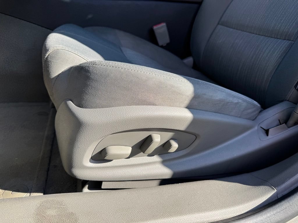 Used 2014 Chevrolet Impala LS w/ LS Convenience Package FWD image 12