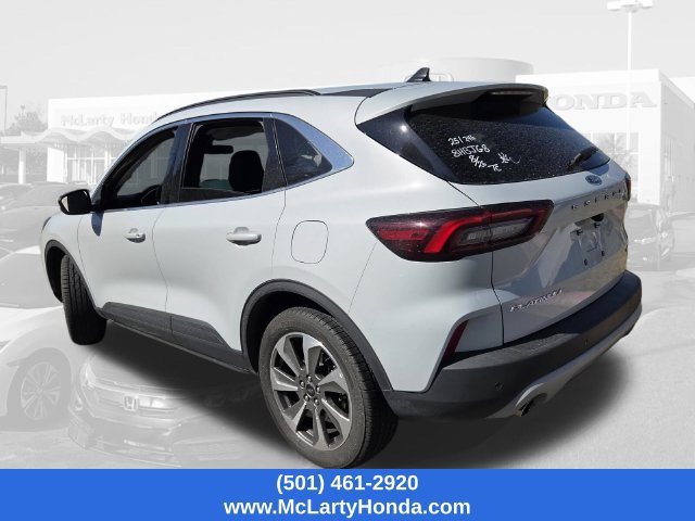 Used 2025 Ford Escape Platinum AWD/4WD image 3
