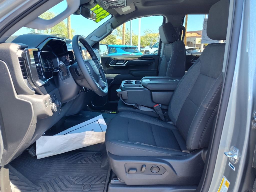 Certified 2025 Chevrolet Silverado 1500 RST image 6