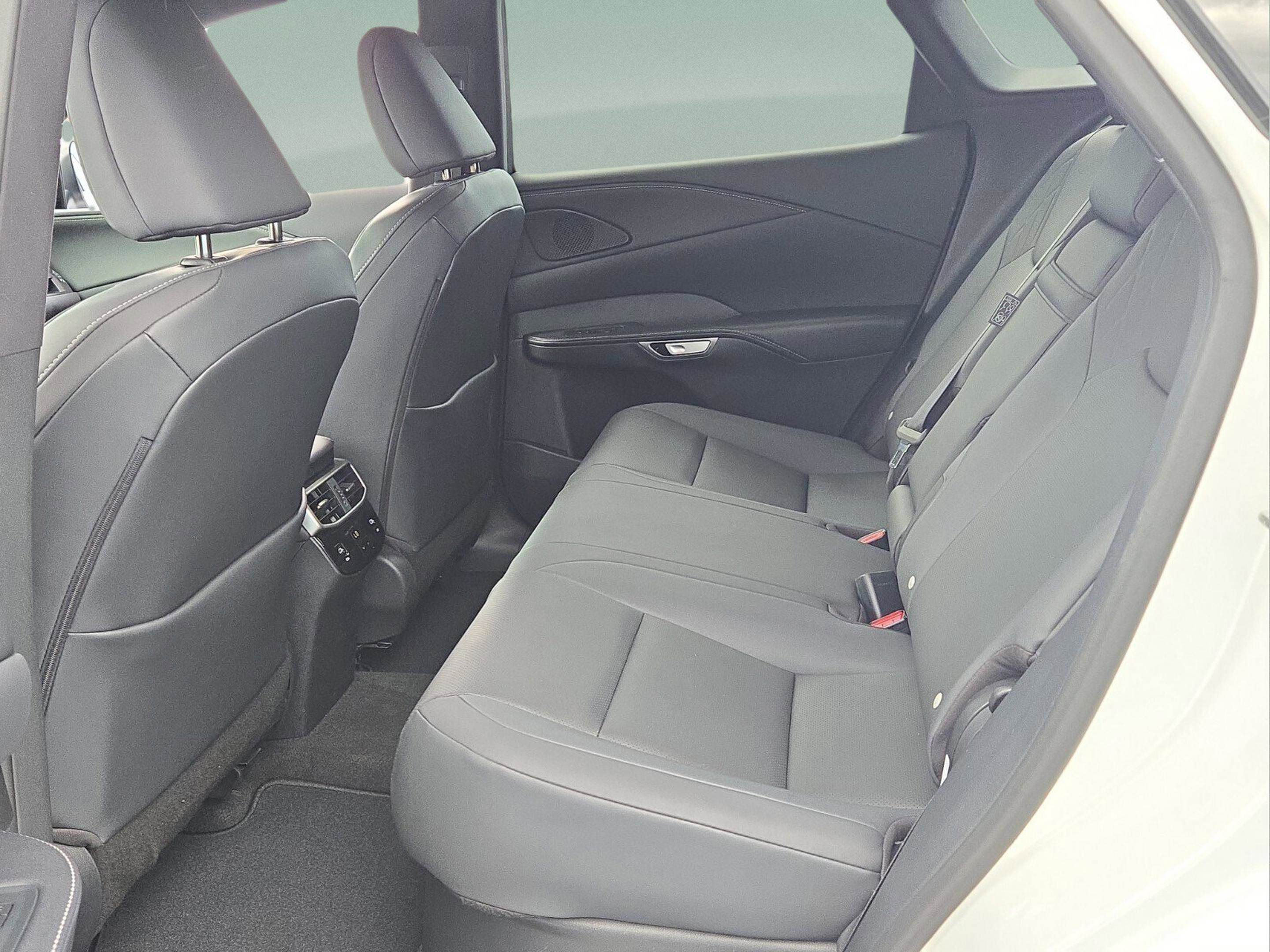 Certified 2025 Lexus RX 350 FWD image 10