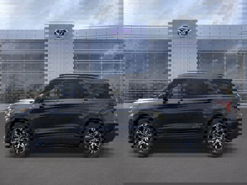 New 2026 Ford Explorer ST-Line image 3