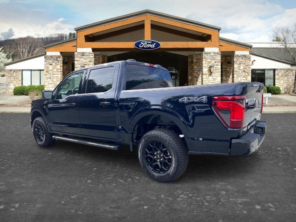 New 2026 Ford F150 XLT w/ XLT Black Appearance Package AWD/4WD image 6
