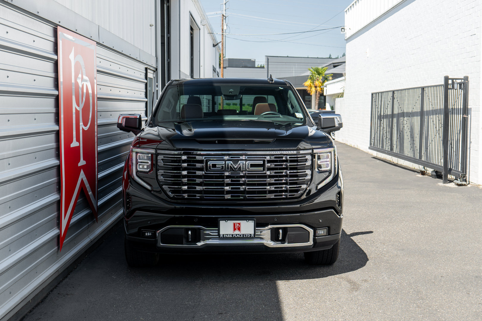 Used 2025 GMC Sierra 1500 Denali Ultimate AWD/4WD image 44