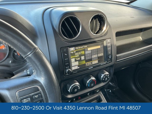Used 2016 Jeep Patriot High Altitude AWD/4WD image 23