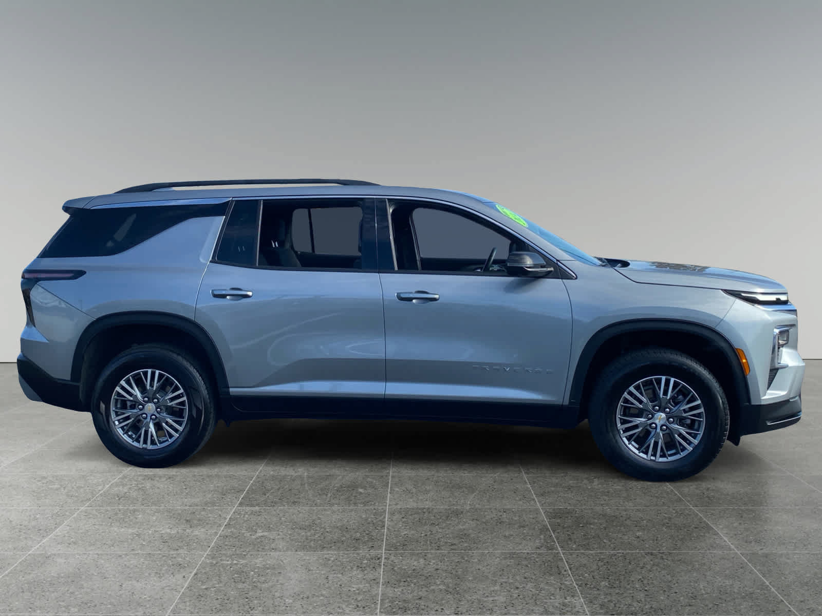 Used 2024 Chevrolet Traverse LT AWD/4WD image 6