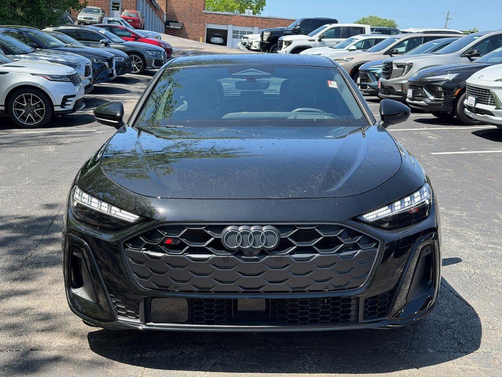 Used 2023 Audi S8 AWD/4WD image 19