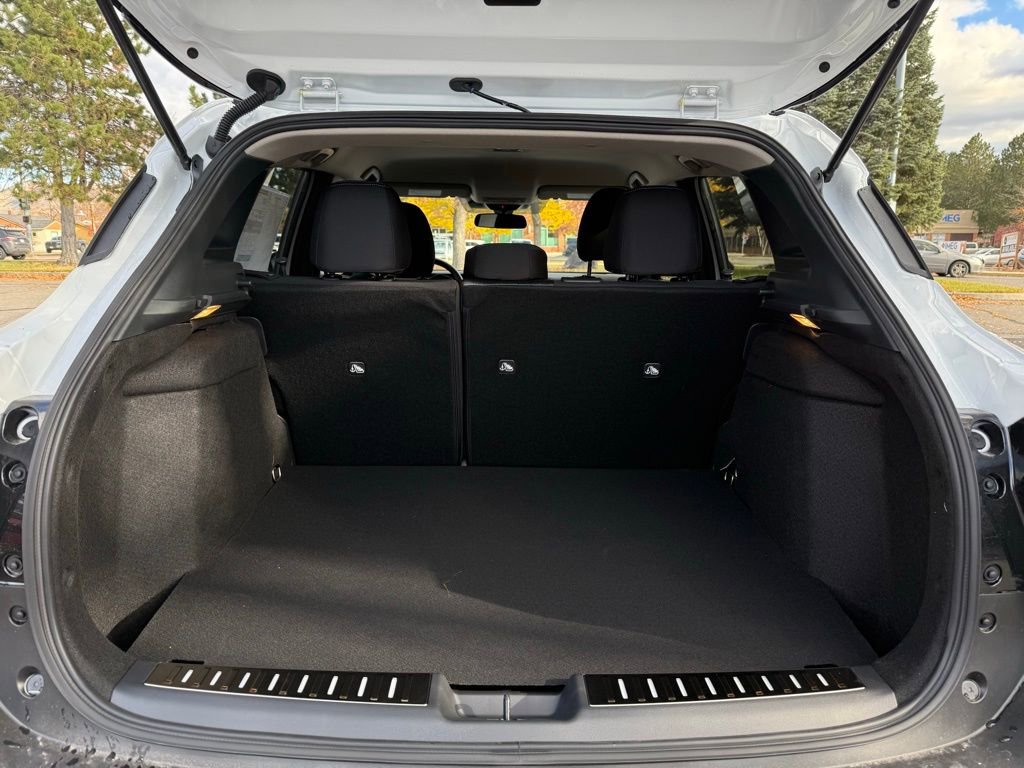 New 2026 Nissan Kicks SV w/ Illumination Package image 41