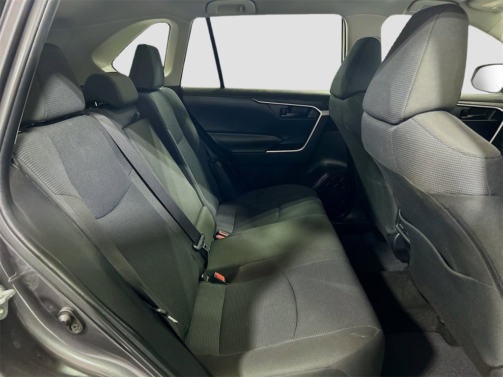 Used 2024 Toyota RAV4 LE image 23