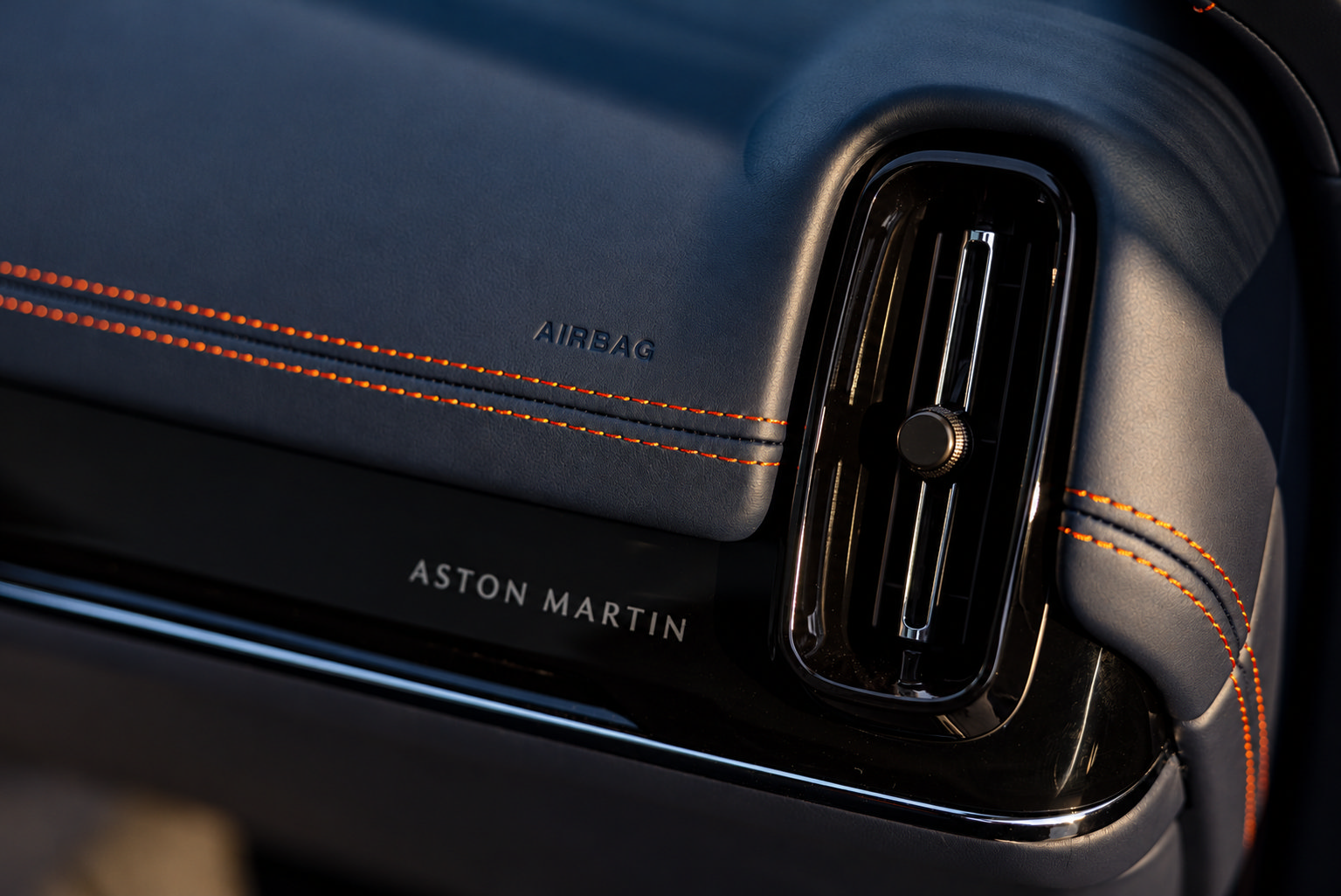 New 2026 Aston Martin DBX S AWD/4WD image 25