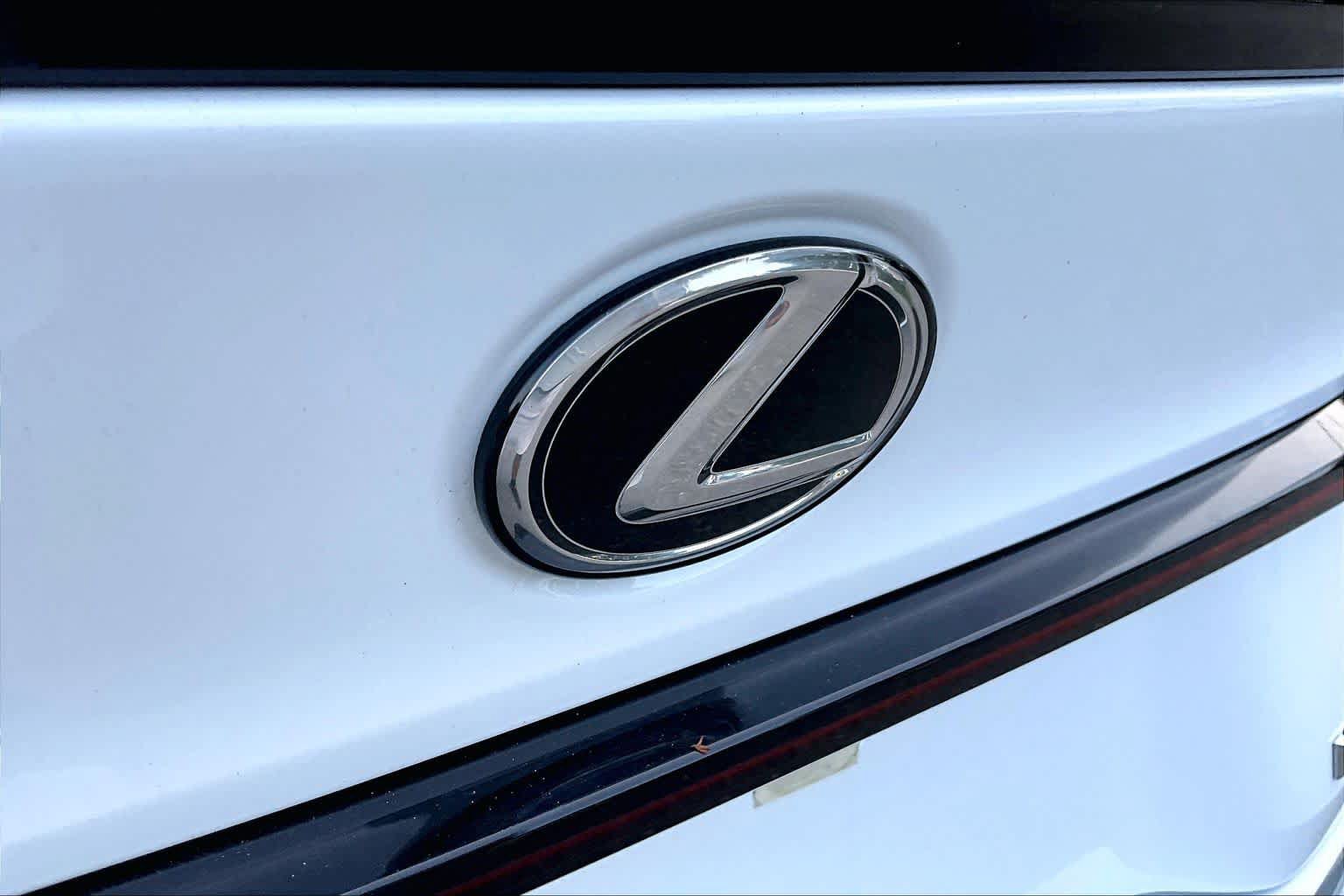 Used 2025 Lexus IS 350 F Sport AWD/4WD image 30
