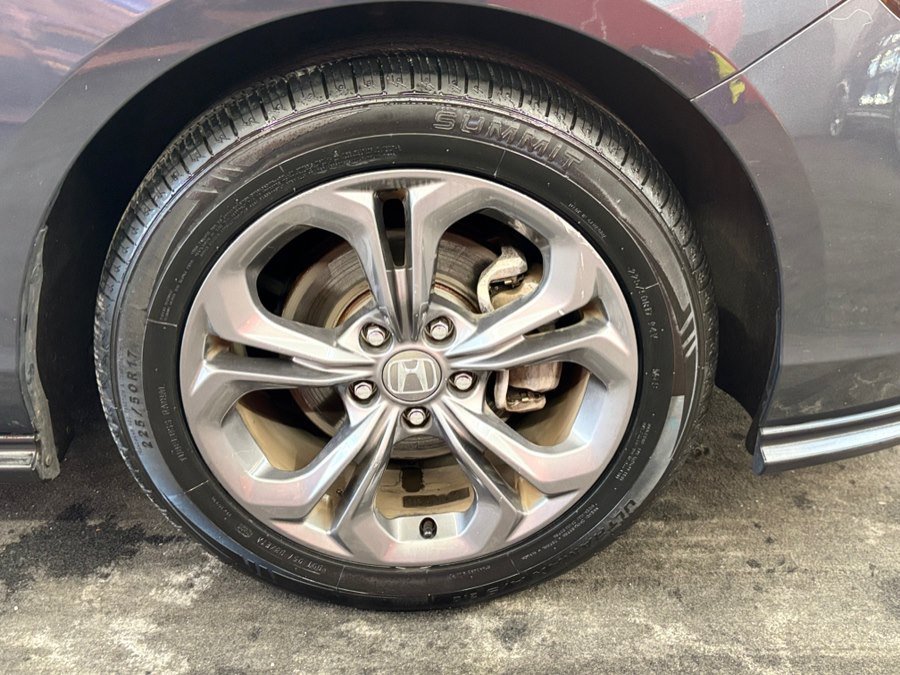 Used 2023 Honda Accord EX image 34