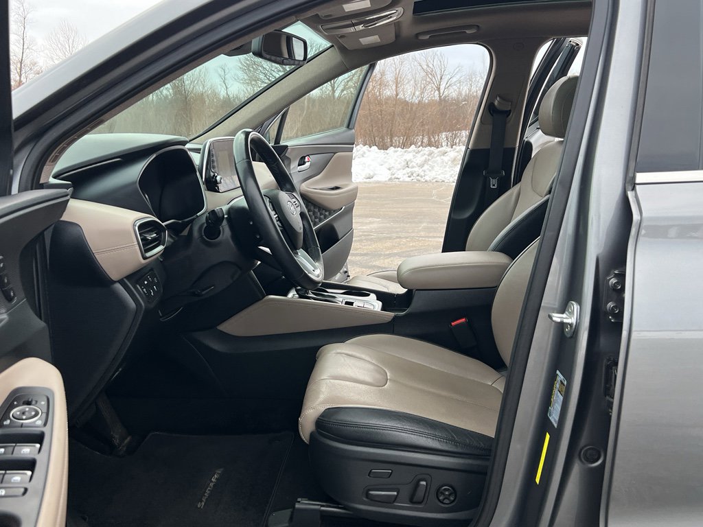 Used 2019 Hyundai Santa Fe AWD image 14