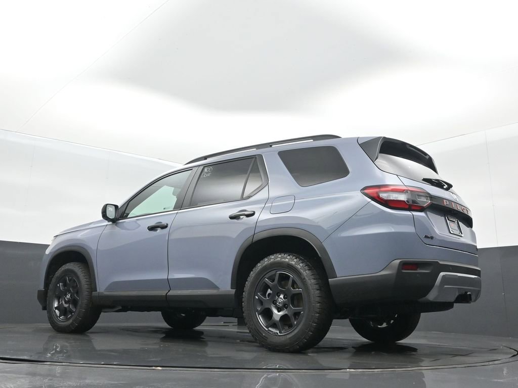 New 2026 Honda Pilot TrailSport image 17