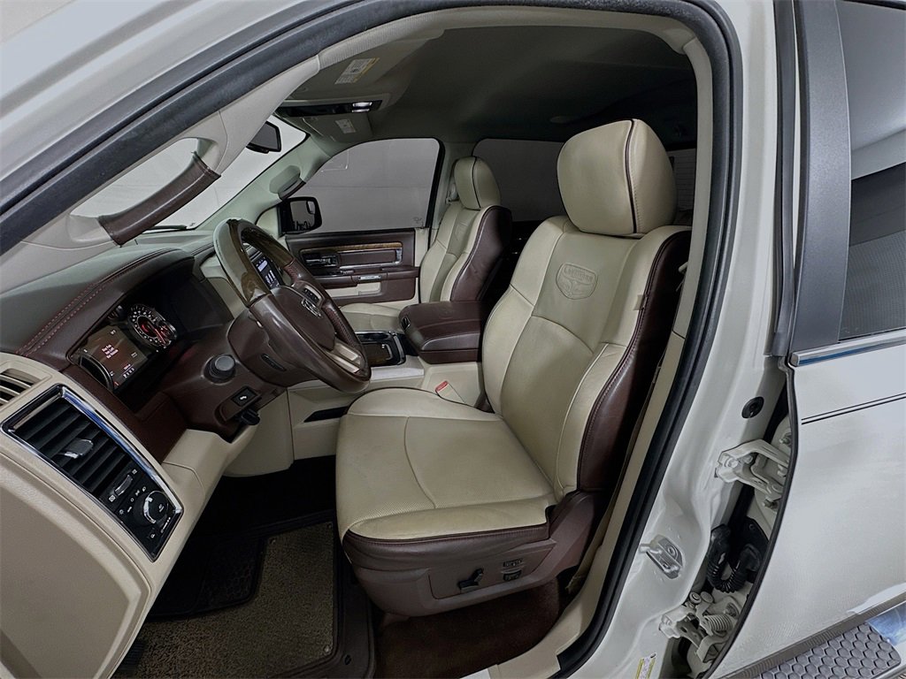 Used 2018 RAM 1500 Laramie Longhorn w/ Longhorn Southfork Package image 25