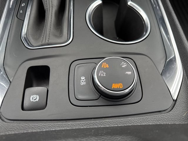 Used 2019 Chevrolet Traverse RS AWD/4WD image 23