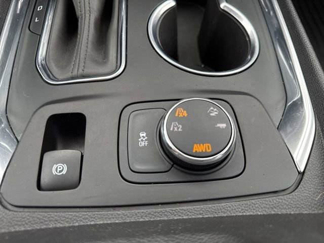 Used 2019 Chevrolet Traverse RS image 23