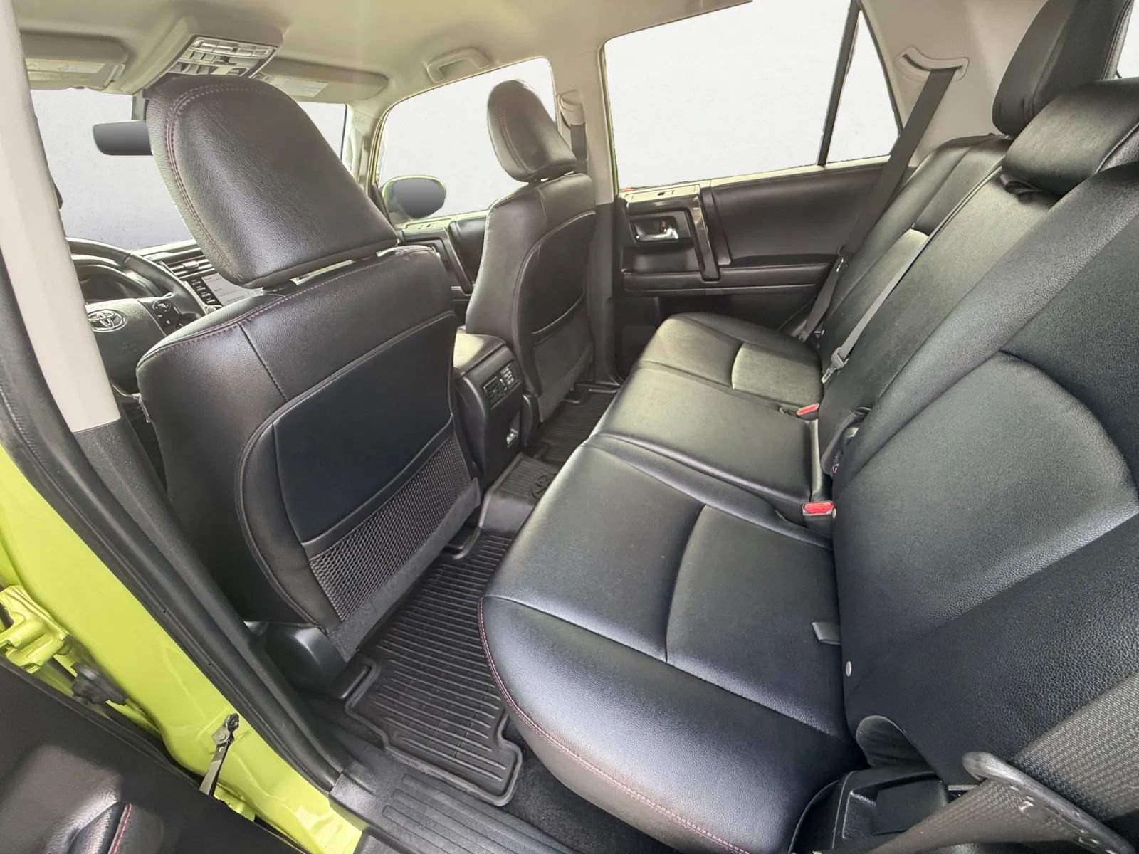 Used 2023 Toyota 4Runner TRD Off-Road Premium AWD/4WD image 26