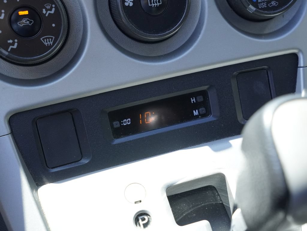 Used 2013 Toyota Matrix S w/ S Sport Pkg FWD image 18