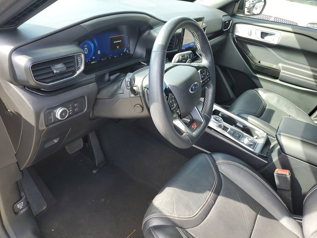 Used 2021 Ford Explorer ST w/ Equipment Group 401A image 20
