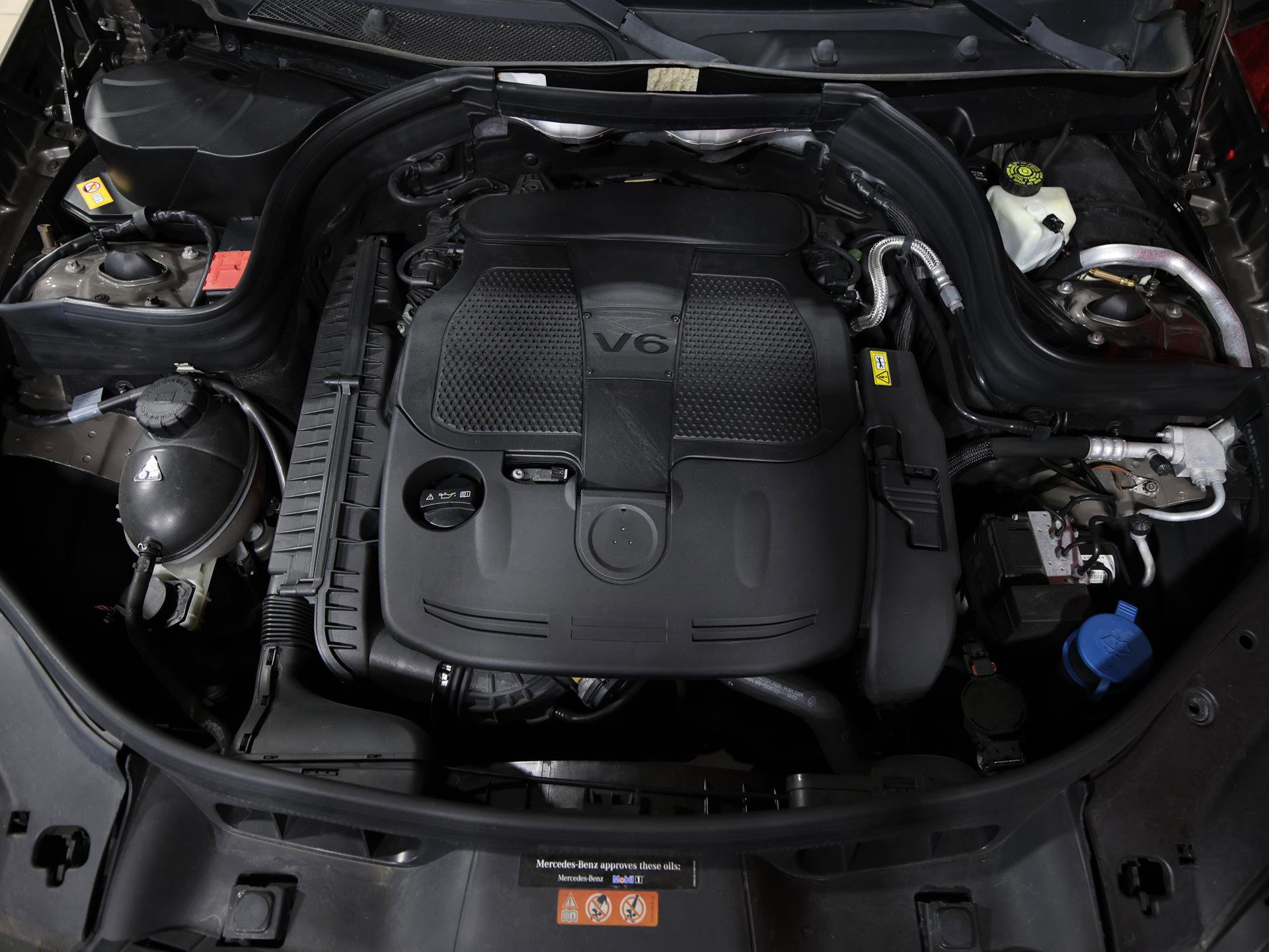 Used 2015 Mercedes-Benz GLK 350 2WD image 24