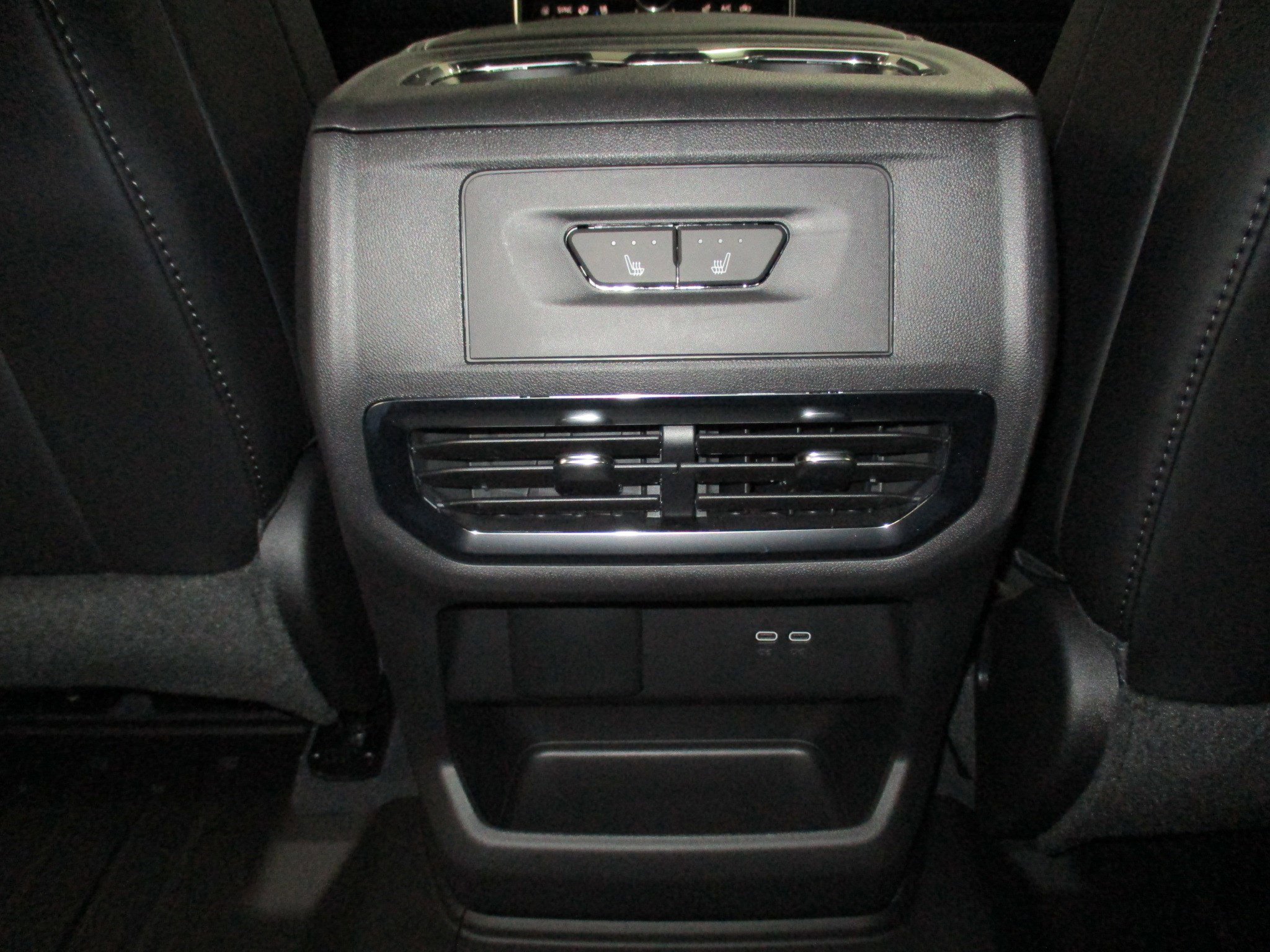 New 2025 GMC Sierra EV Denali image 30