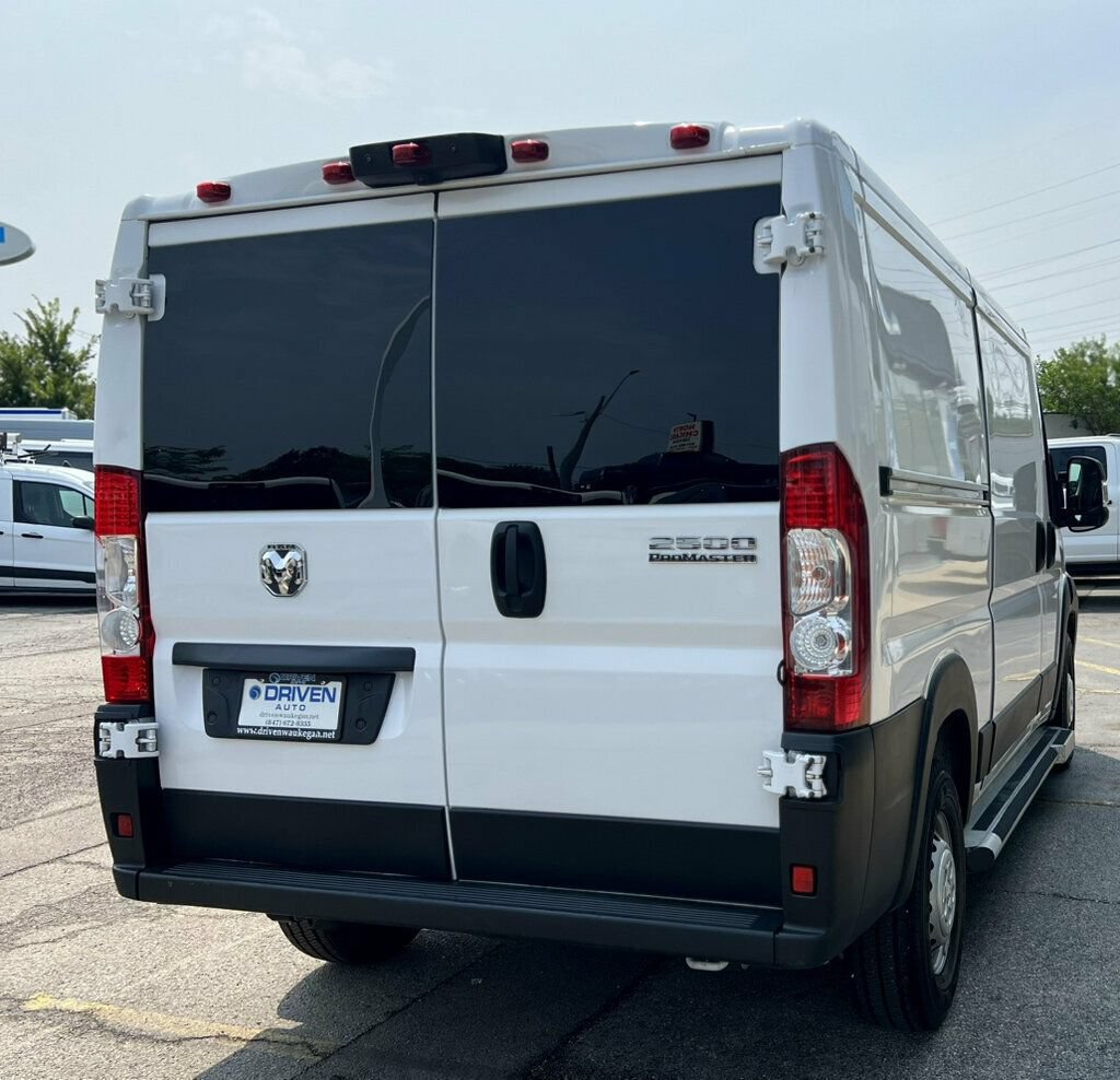 Used 2025 RAM ProMaster 2500 w/ U-Haul Equipment Group FWD image 5