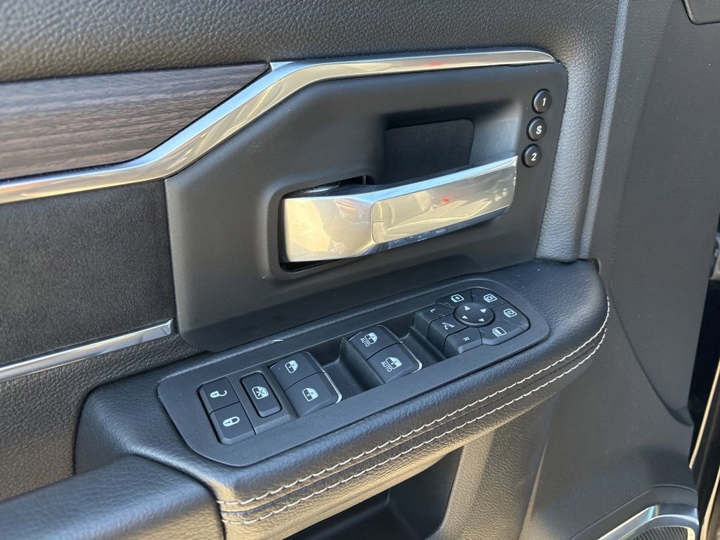Used 2025 RAM 3500 Laramie w/ Max Tow Package AWD/4WD image 30