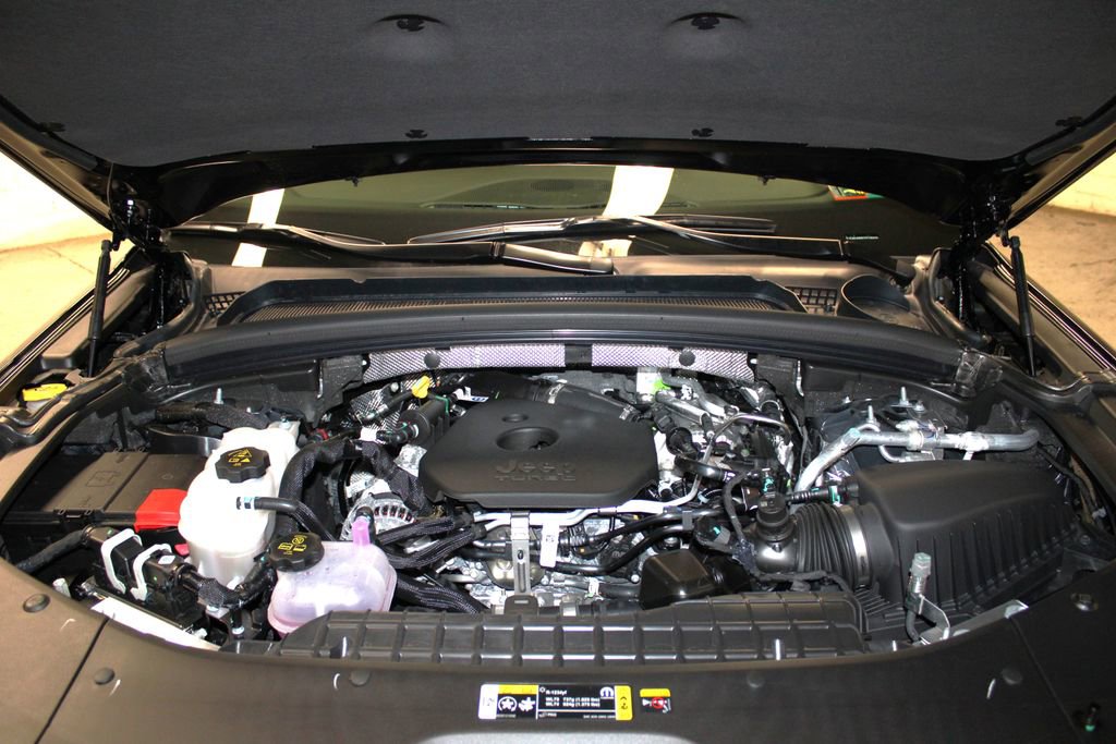 New 2026 Jeep Grand Cherokee Limited w/ Limited Altitude Package image 40