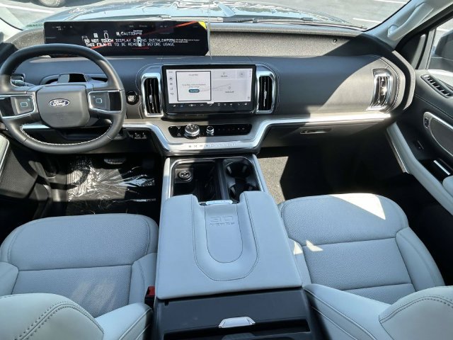 New 2027 Ford Expedition Platinum RWD image 11