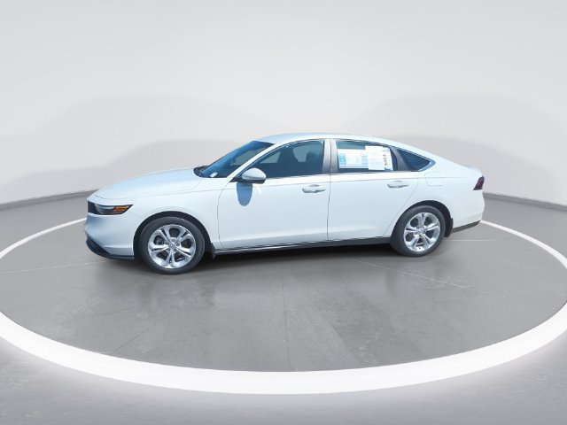 Used 2025 Honda Accord LX image 4
