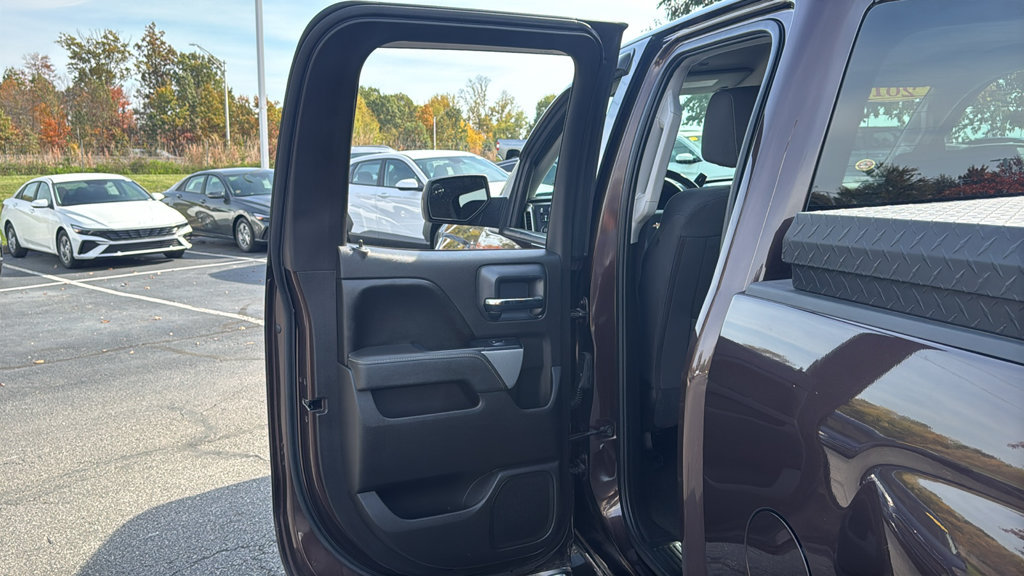 Used 2016 Chevrolet Silverado 1500 LT w/ All Star Edition AWD/4WD image 27