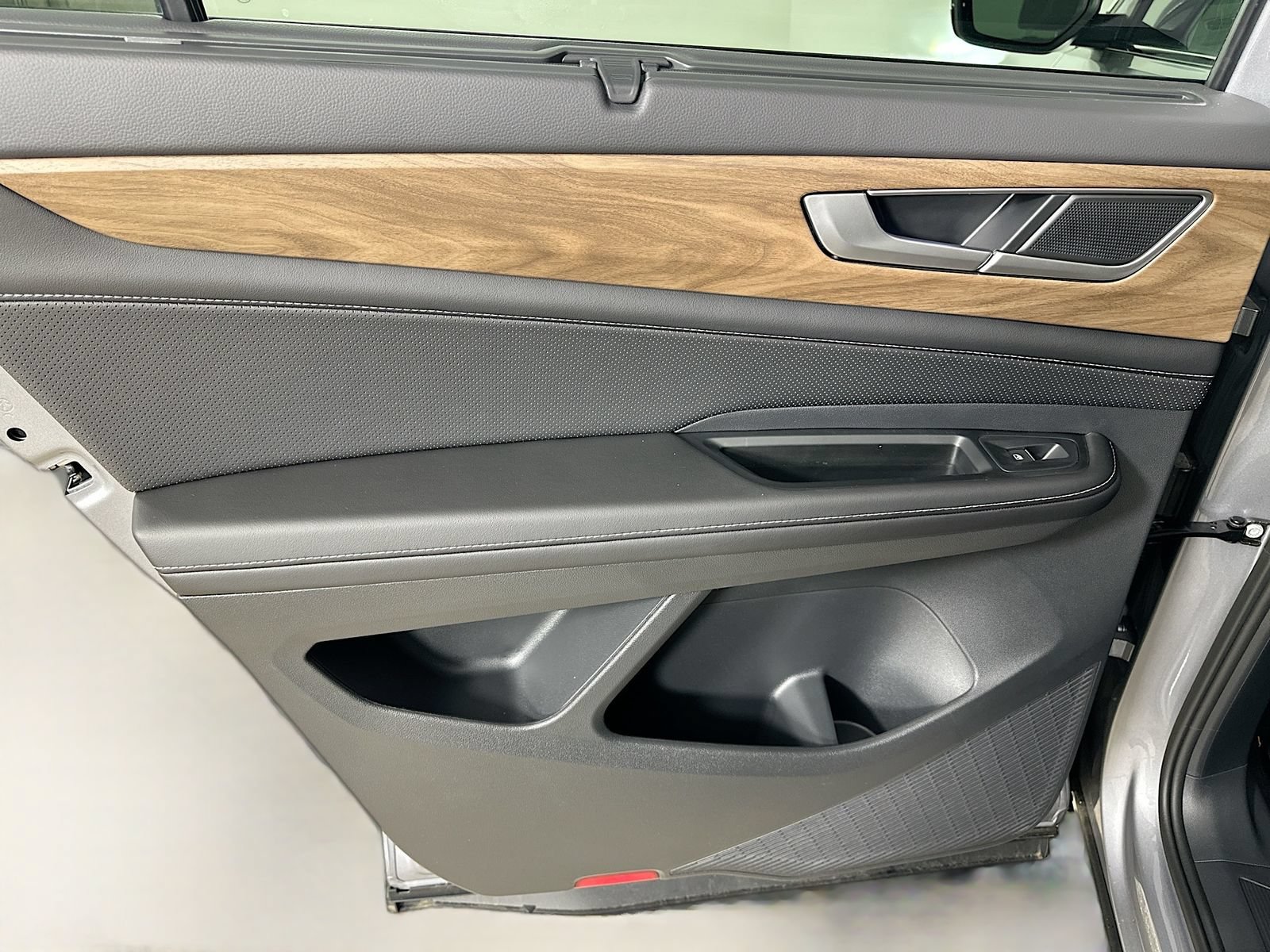 New 2026 Volkswagen Atlas SE AWD/4WD image 34