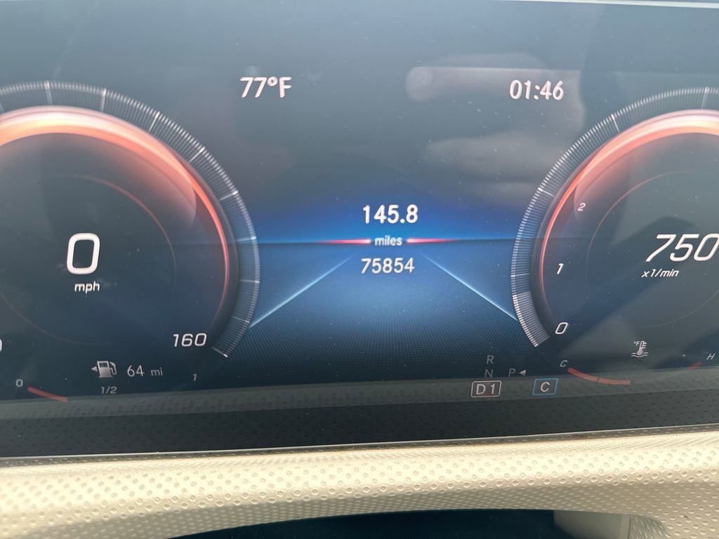 Used 2021 Mercedes-Benz CLA 250 image 18