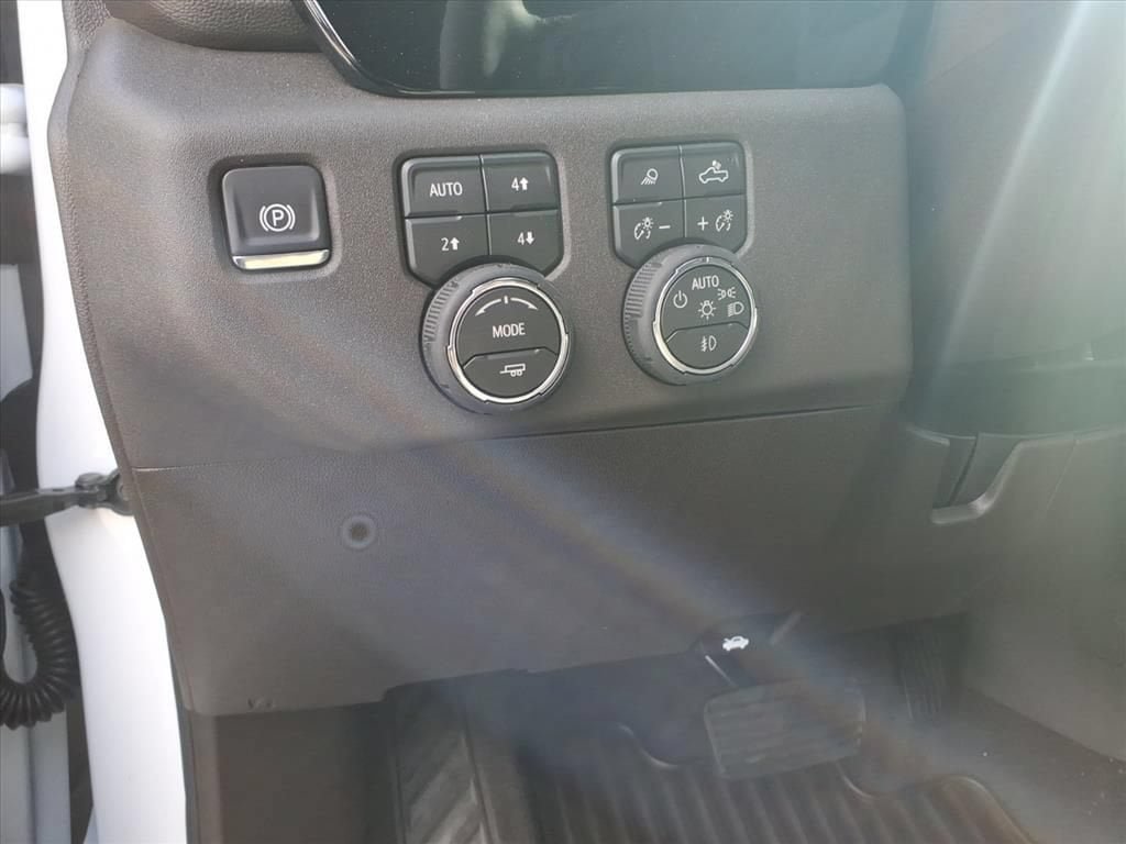 New 2026 Chevrolet Silverado 2500 LT w/ All Star Edition AWD/4WD image 15