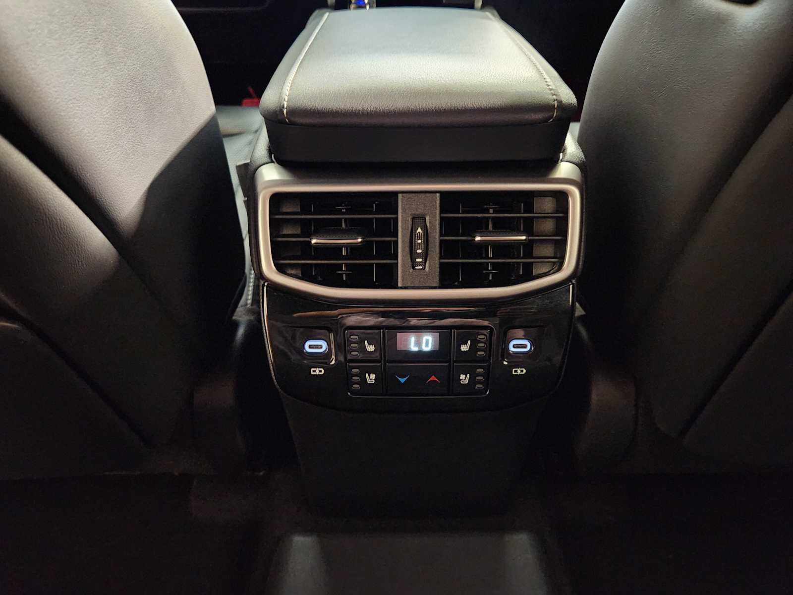 Used 2024 Lexus RX 450h AWD w/ Convenience Package image 30