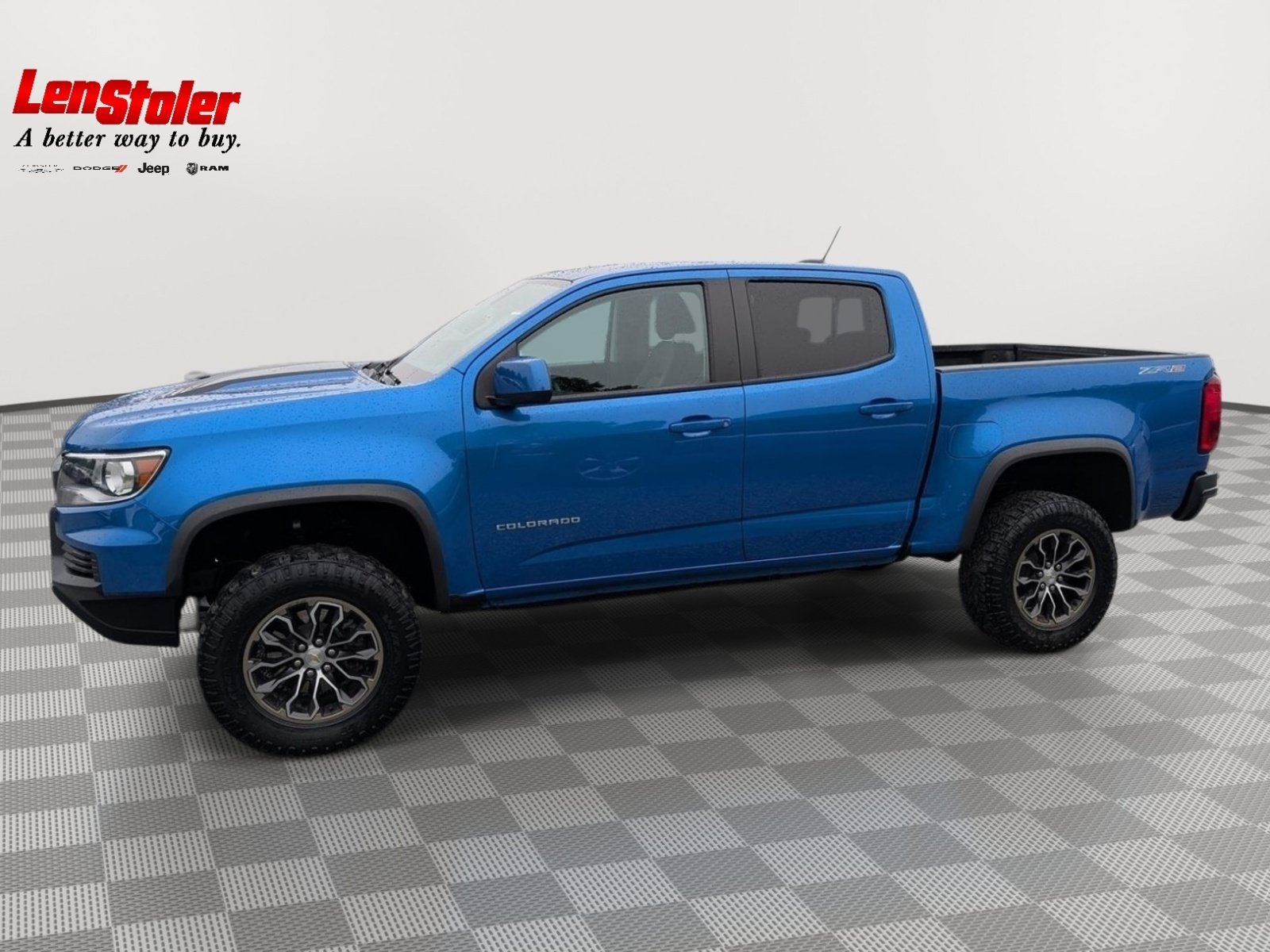 Used 2022 Chevrolet Colorado ZR2 AWD/4WD image 2