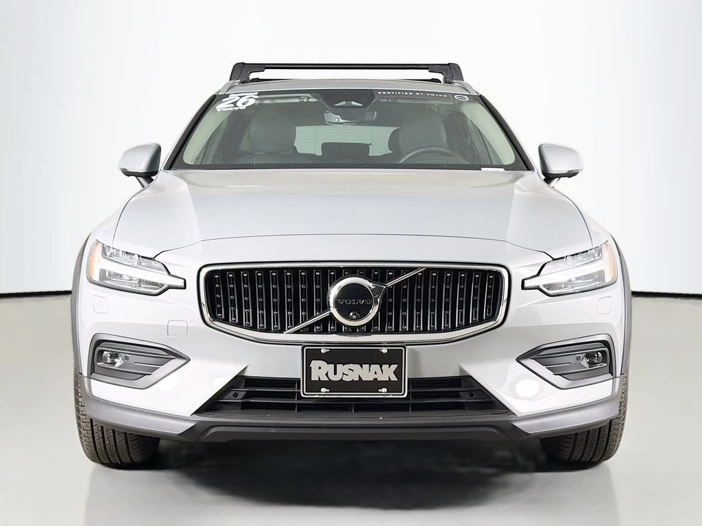 Certified 2026 Volvo V60 B5 Cross Country Ultra w/ Climate Package AWD/4WD image 2