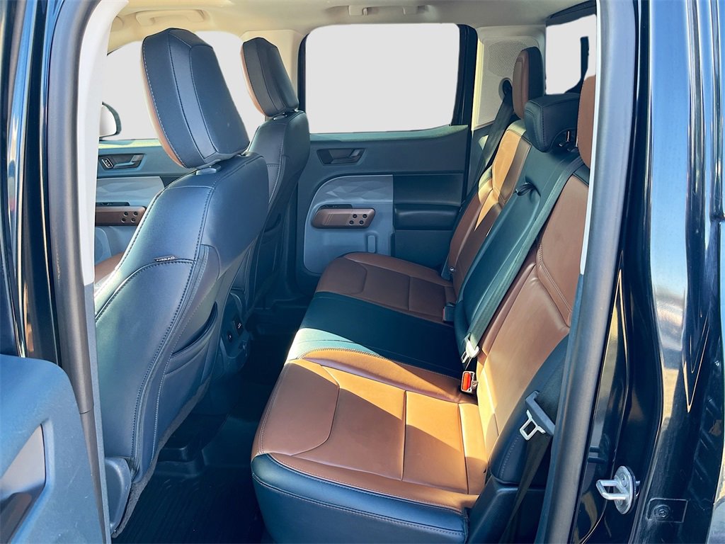 Used 2023 Ford Maverick Lariat w/ Lariat Luxury Package image 26